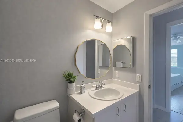 15328 SW 111th St, Miami, FL 33196