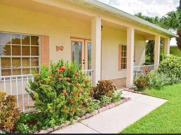 721 Milwaukee Blvd, Lehigh Acres, FL 33974 - #2