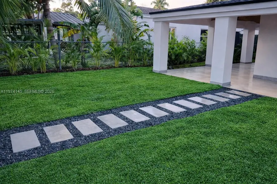 1645 NE 180th St, North Miami Beach, FL 33162 - #3