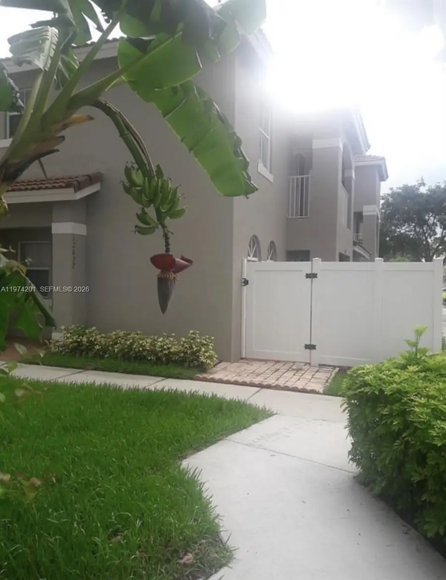 12637 SW 54th St, Miramar, FL 33027 - #3