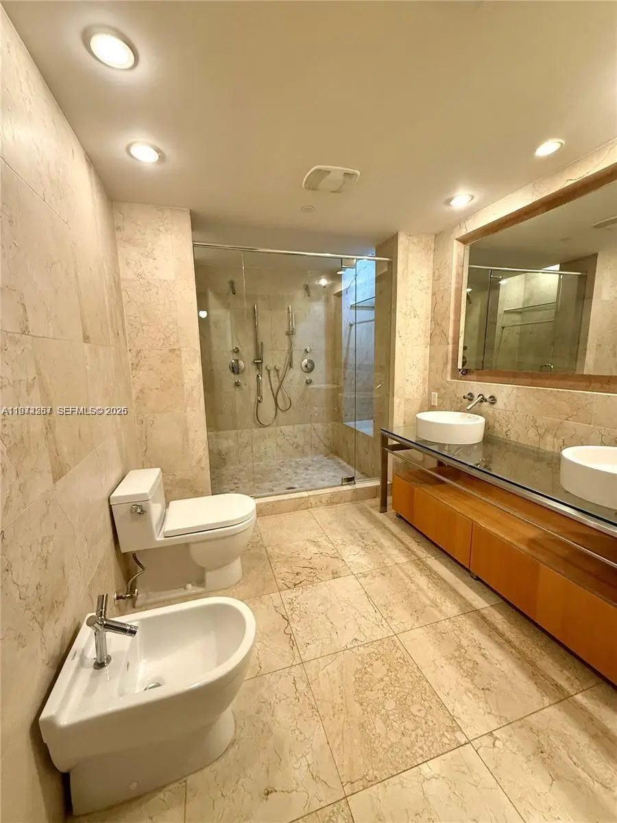 6000 Collins Ave #313, Miami Beach, FL 33140 - #2