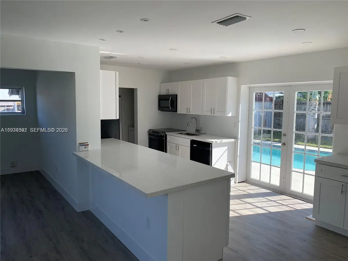 6060 NE 6th Ter, Oakland Park, FL 33334 - #1