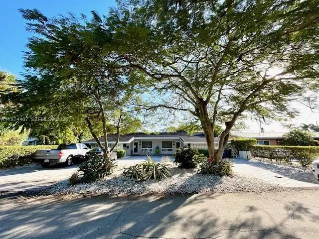 5650-5652 NE 17 TERRACE, NE 17th Ter, Fort Lauderdale, FL 33334 - #2