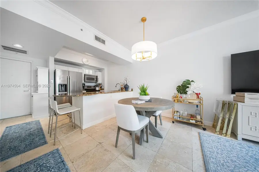 7290 SW 90th St #308, Miami, FL 33156 - #2