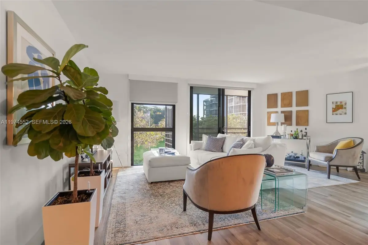 20500 W Country Club Dr #311, Aventura, FL 33180 - #1