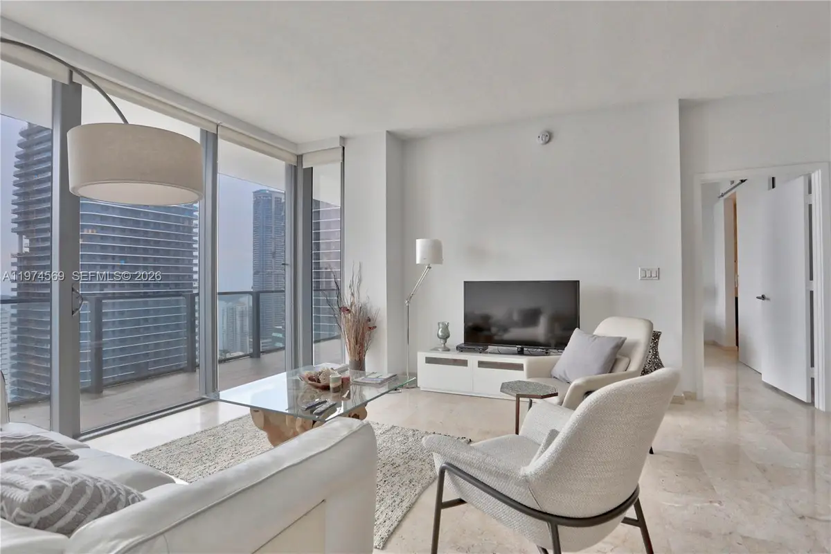 88 SW 7th St #3805, Miami, FL 33130 - #1