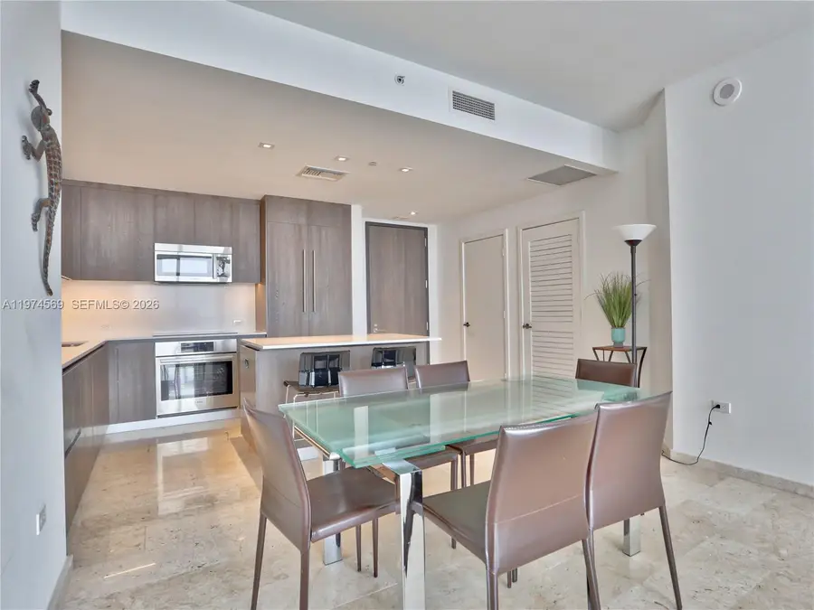 88 SW 7th St #3805, Miami, FL 33130 - #2