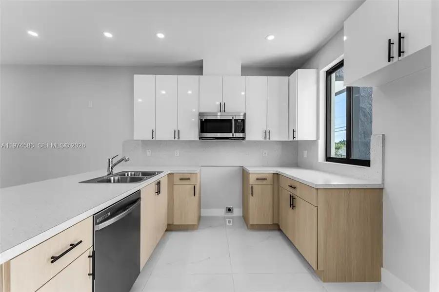 21955 SW 124ave, Miami, FL 33170 - #3