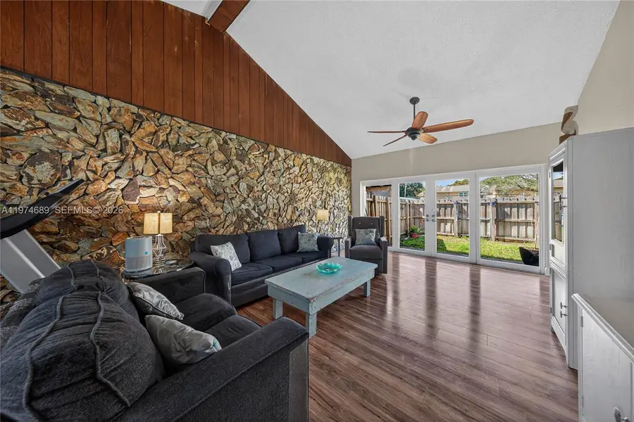 7265 W Sunrise Blvd #7265L, Plantation, FL 33313 - #3