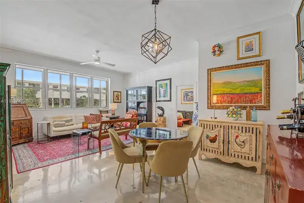 625 Biltmore Way #102, Coral Gables, FL 33134