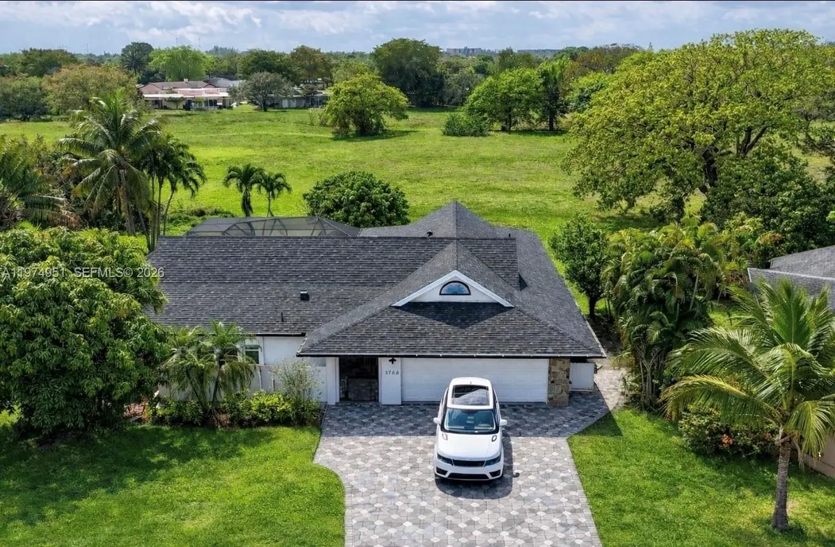 5706 Guava Dr, Tamarac, FL 33319 - #1