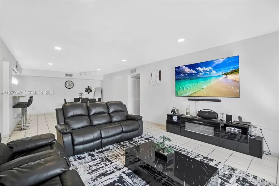 9403 SW 76th St #Y17, Miami, FL 33173 - #2