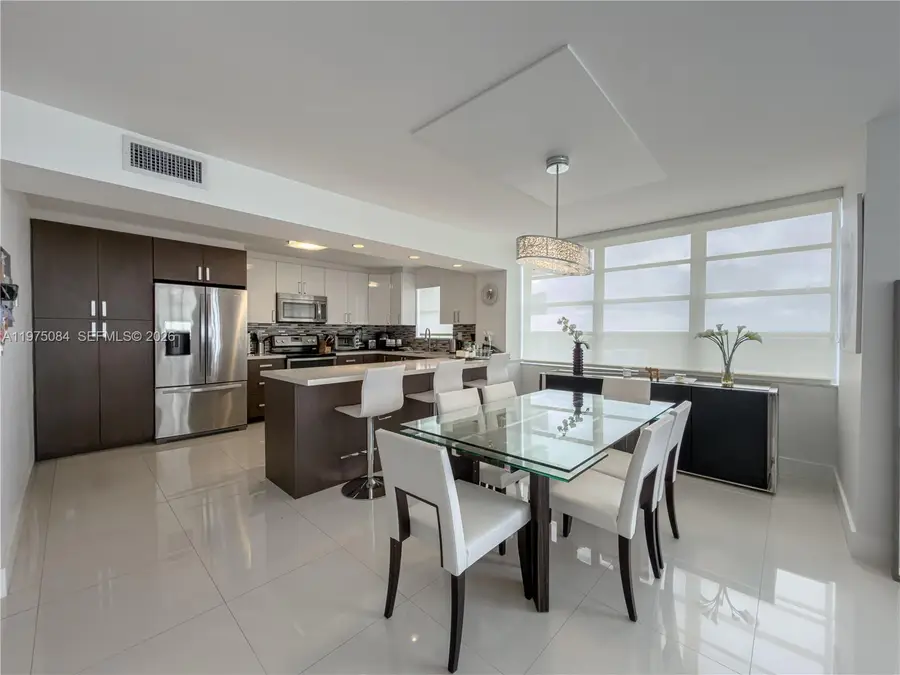 2750 NE 183rd St #2108, Aventura, FL 33160 - #3