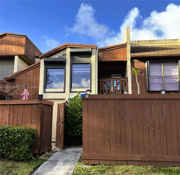 6937 SW 115th Pl #C37, Miami, FL 33173