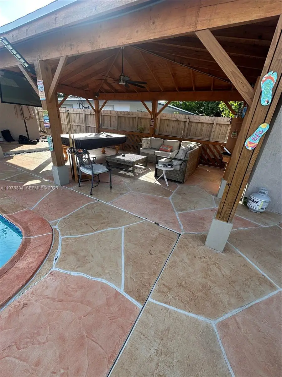 161 NW 21st, Pompano Beach, FL 33060 - #2