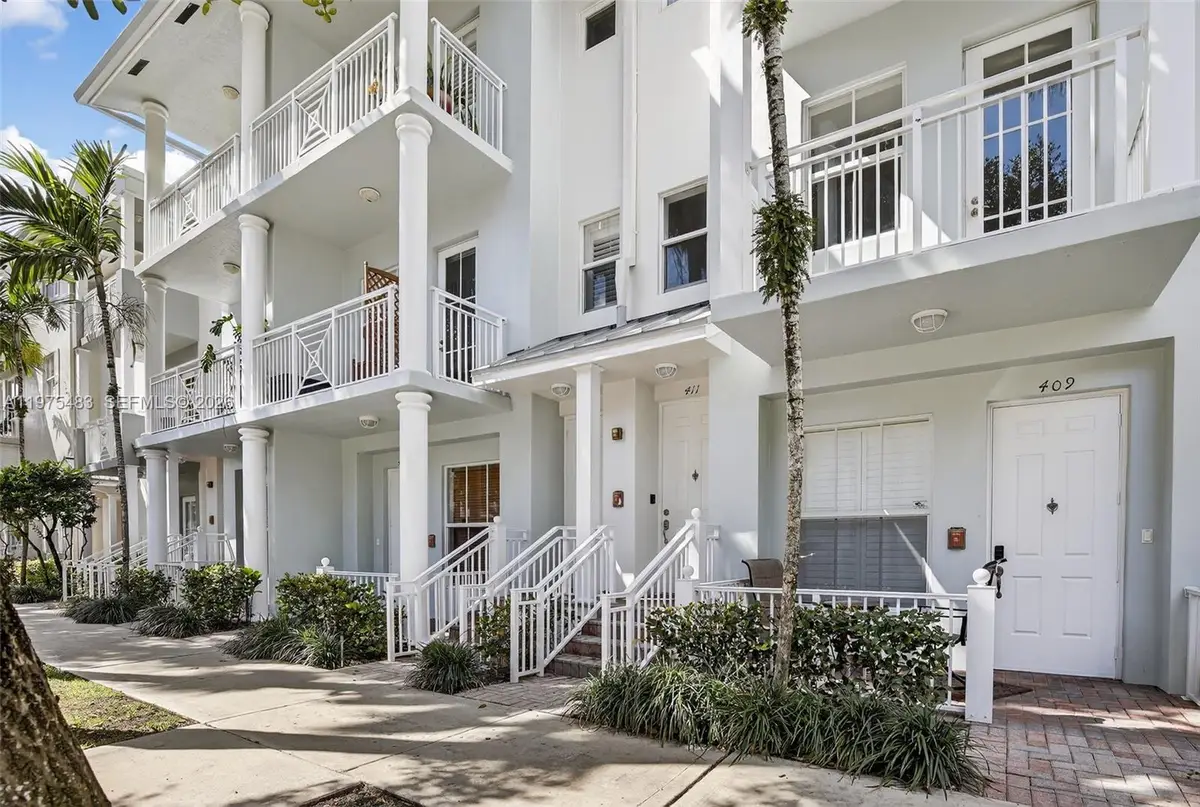 411 SW 13th Ter, Fort Lauderdale, FL 33312 - #1