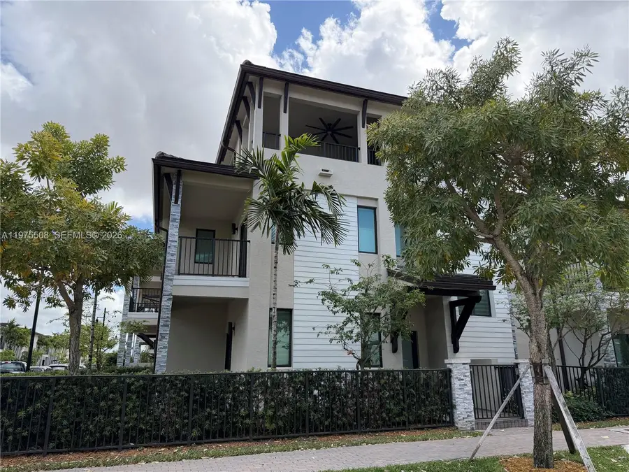 8304 NW 49th St, Doral, FL 33166 - #2