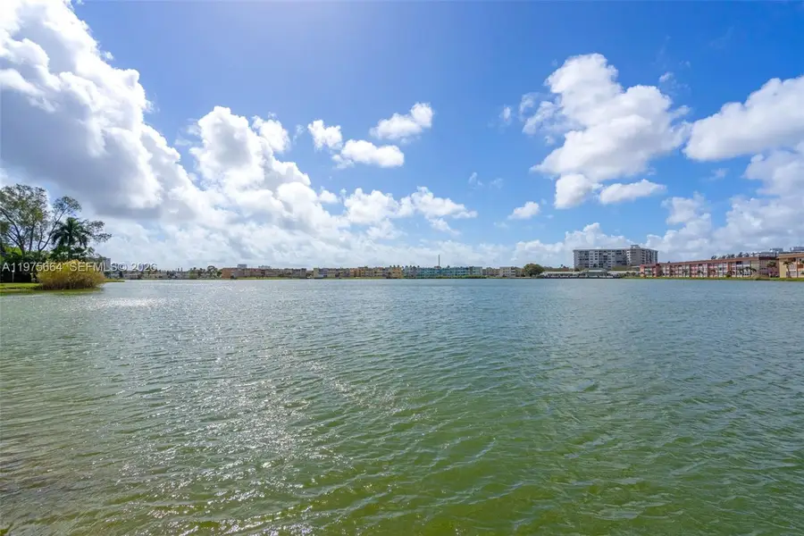 1530 NE 191st St #105, Miami, FL 33179 - #3