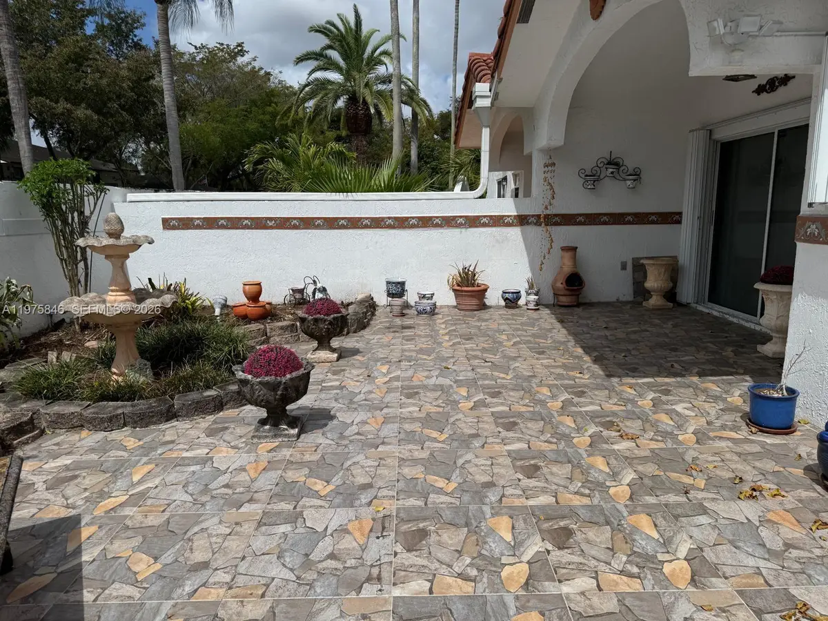 15390 SW 76th Ter #105, Miami, FL 33193 - #1