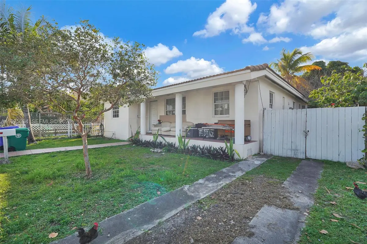 538 NW 20th Ave, Miami, FL 33125 - #1