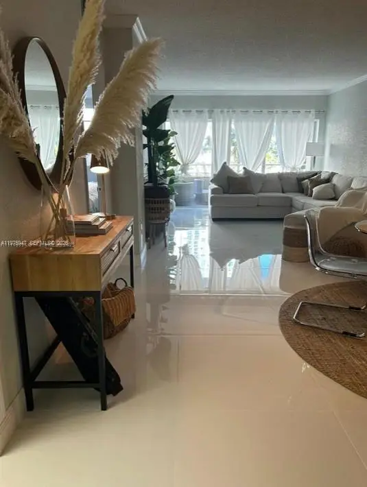 1985 S Ocean Dr #2B, Hallandale Beach, FL 33009