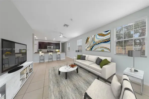 14776 SW 10th St #10501, Pembroke Pines, FL 33027