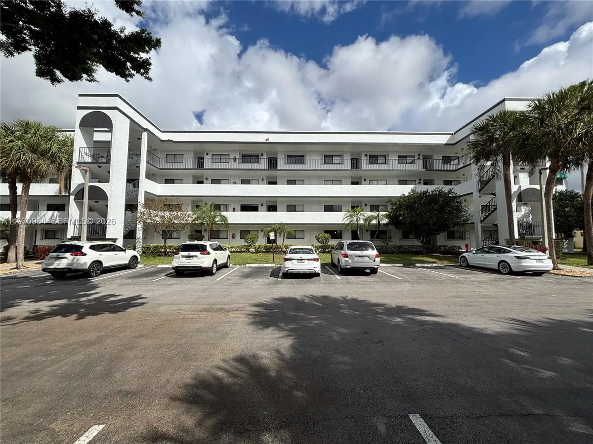 4725 E Lucerne Lakes Blvd E #315, Lake Worth, FL 33467 - #1