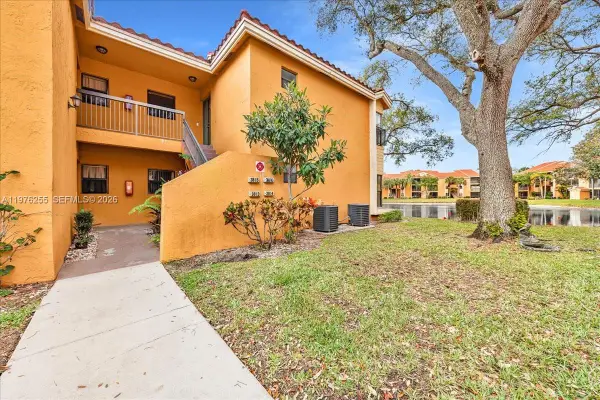 3814 Coral Tree Cir #3814, Coconut Creek, FL 33073