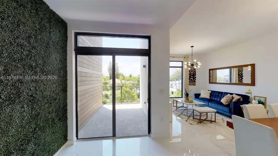 1501 N 17th Ave, Hollywood, FL 33020 - #2