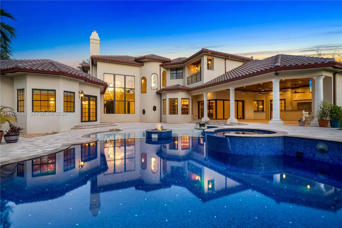 11400 SW 67th Ave, Pinecrest, FL 33156 - #1