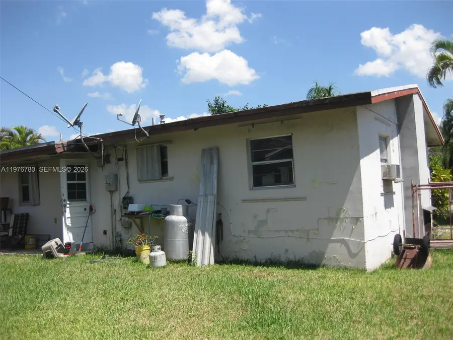 655 SW 4th Ter, Florida City, FL 33034 - #3