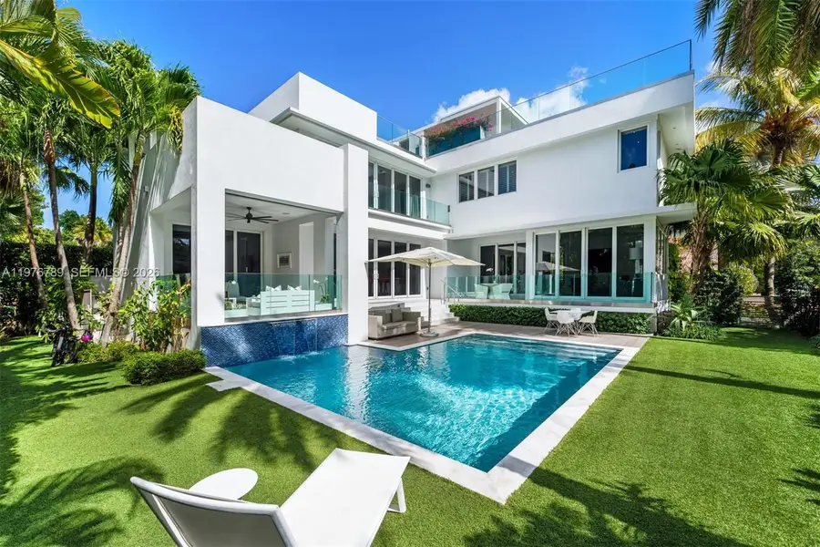 741 Harbor Dr, Key Biscayne, FL 33149 - #2