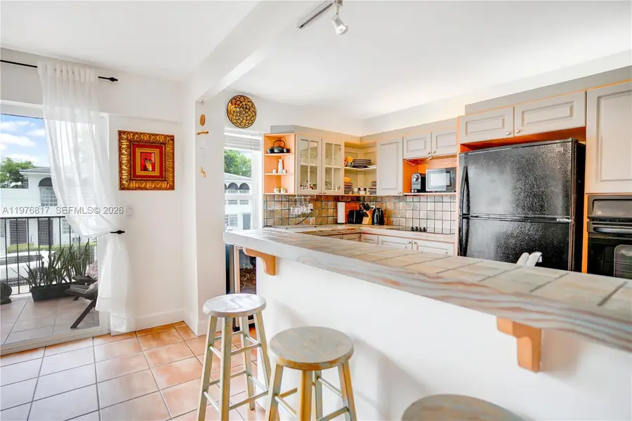 1455 West Ave #202, Miami Beach, FL 33139 - #3