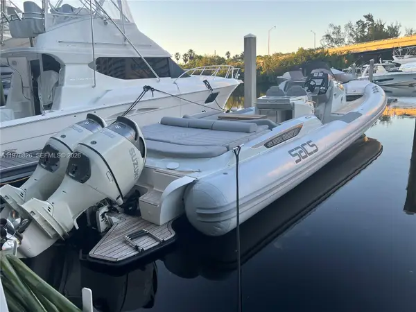 3575 Mystic Pointe Dr, Aventura, FL 33180