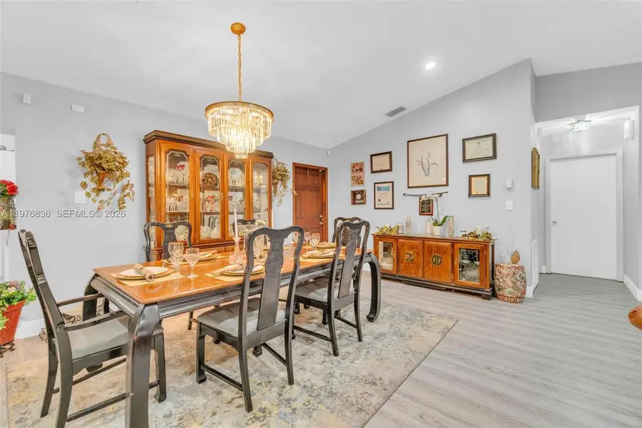 18201 SW 87th Ave, Palmetto Bay, FL 33157 - #3