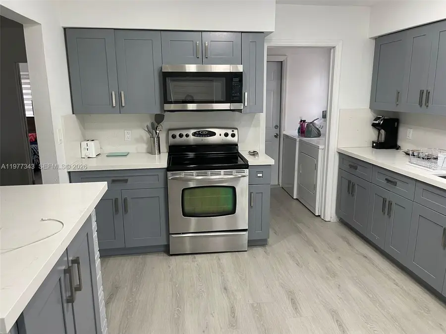 230 NE 2nd Pl, Dania Beach, FL 33004 - #2