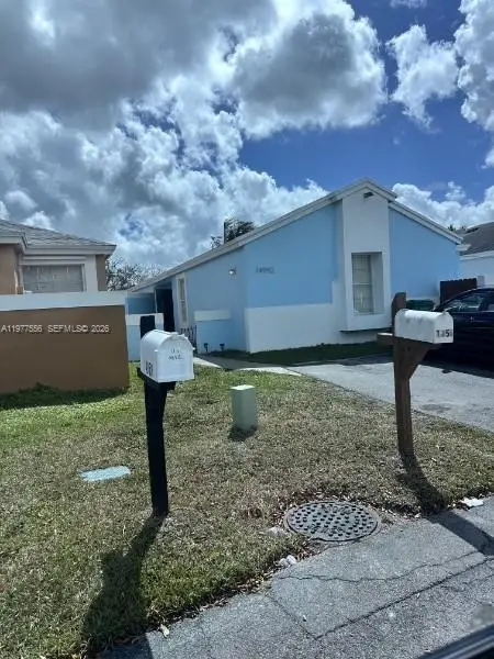 14952 SW 75th Ter, Miami, FL 33193