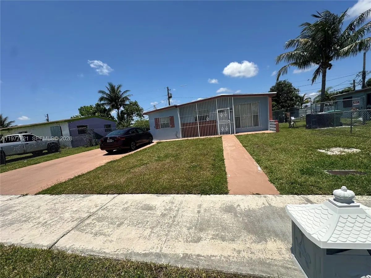 10761 SW 221st St, Miami, FL 33170 - #1