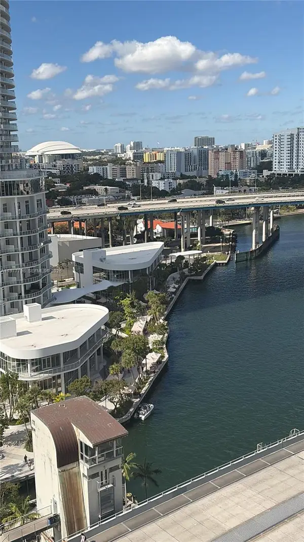 185 SW 7th St #1605, Miami, FL 33130