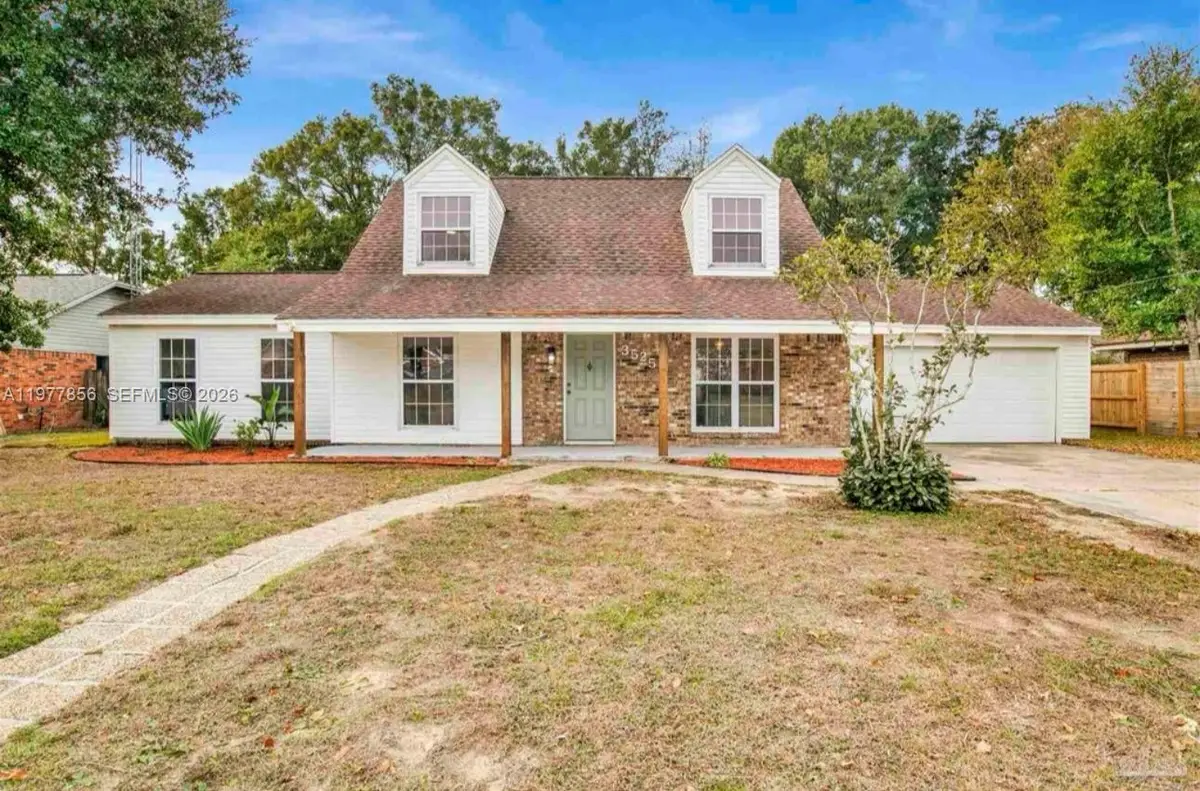 3525 Brookshire Dr, Pensacola, FL 32504 - #1