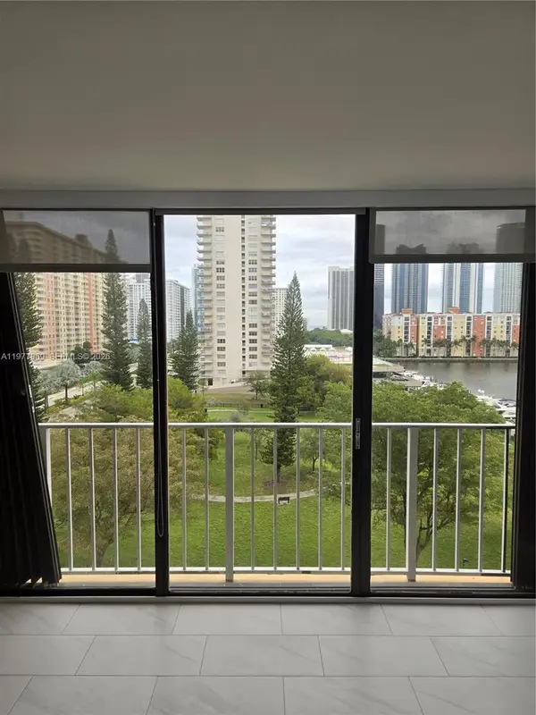 Address Withheld By Seller, Sunny Isles Beach, FL 33160