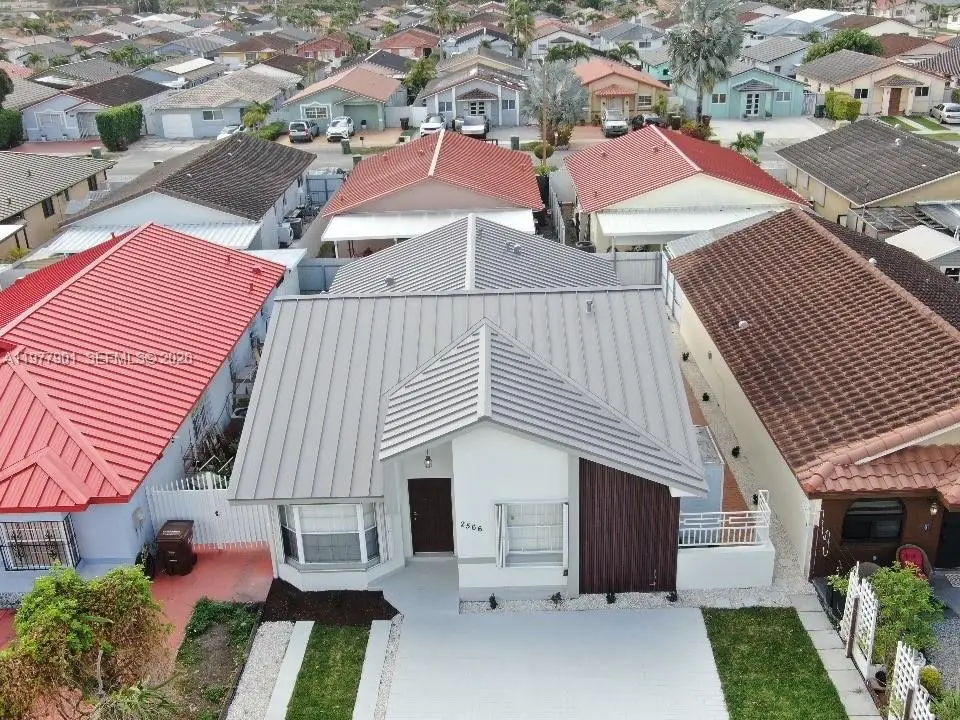 2566 W 73rd Pl, Hialeah, FL 33016 - #1