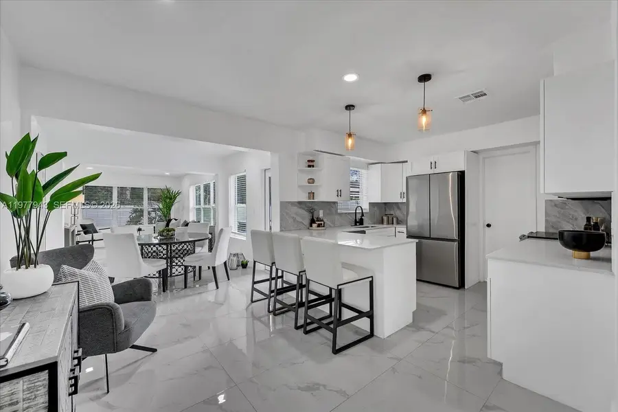 20 NE 29th St, Wilton Manors, FL 33334 - #2