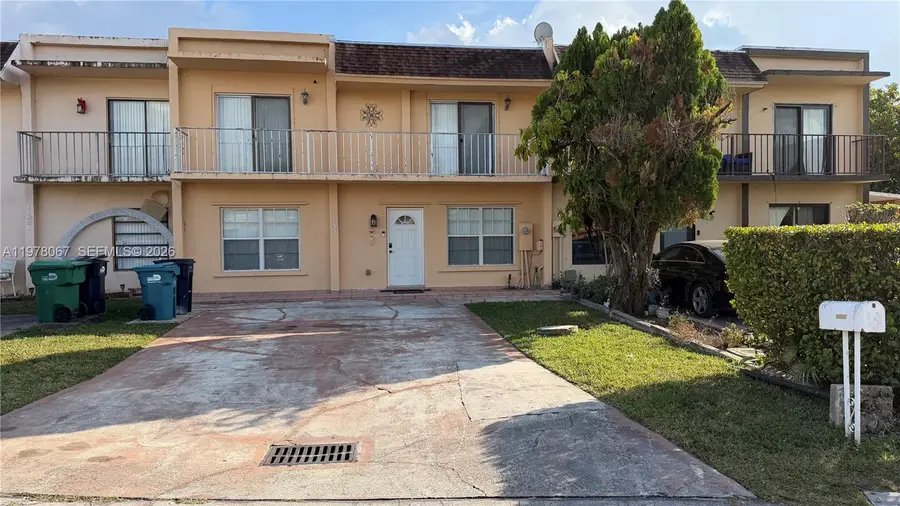 11249 SW 33rd Cir Pl, Miami, FL 33165 - #2