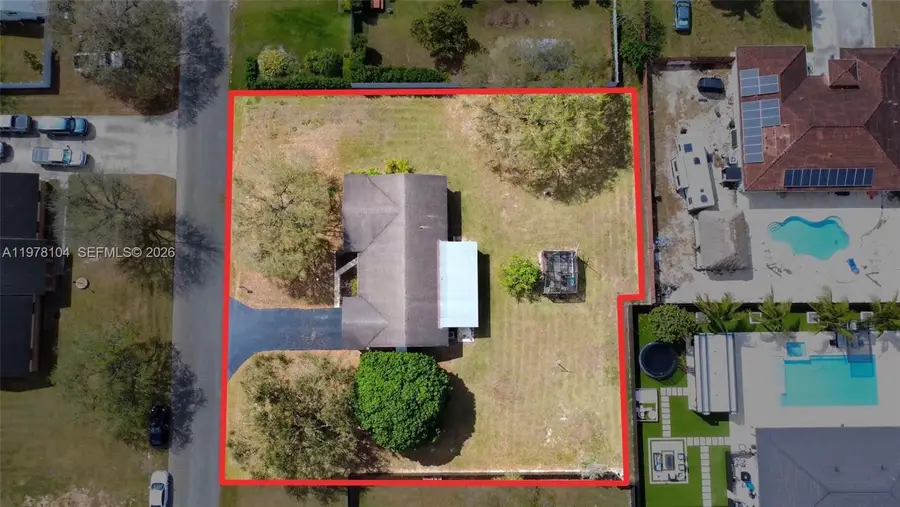 19461 SW 307th St, Homestead, FL 33030 - #3