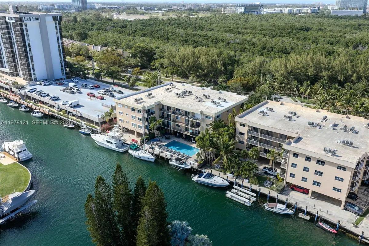 2600 NE 135th St #3C-A, North Miami, FL 33181 - #1