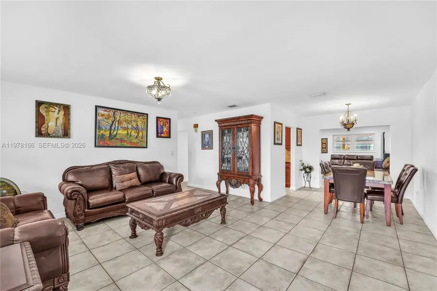 9340 SW 19th St, Miami, FL 33165 - #2