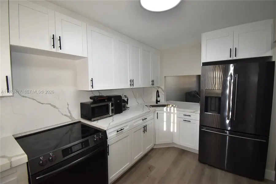 7500 NW 17th St #102, Plantation, FL 33313 - #2