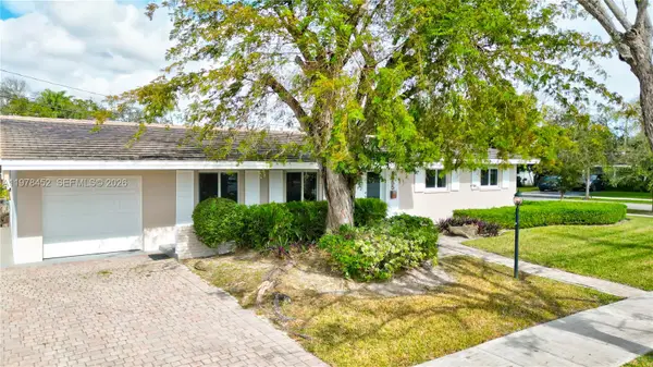 8955 SW 85th Ter, Miami, FL 33173