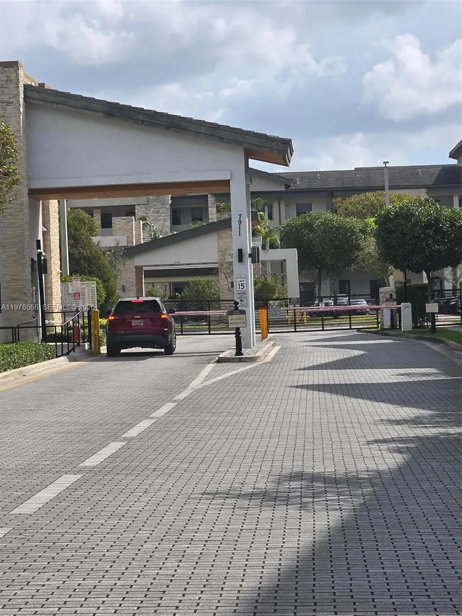 7855 NW 104th Ave #24, Doral, FL 33178 - #3